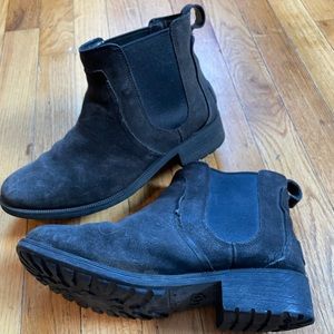 Leather Ugg Chelsea Boots